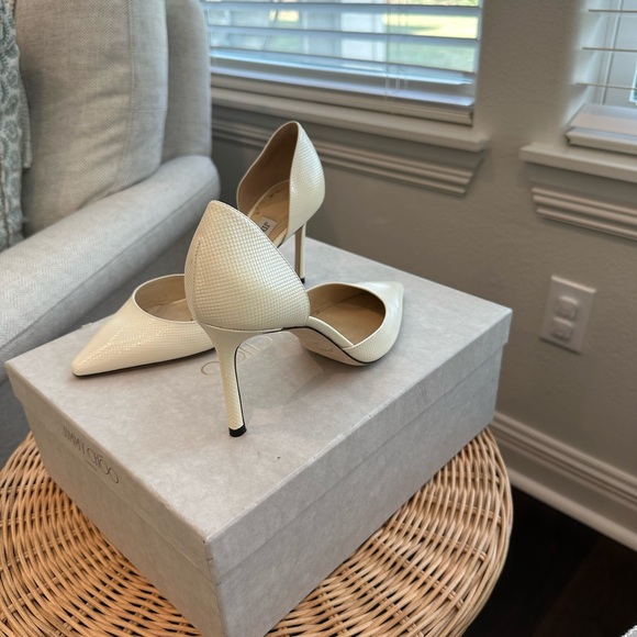 Jimmy Choo Cream-colored Heels - Picture 3 of 4
